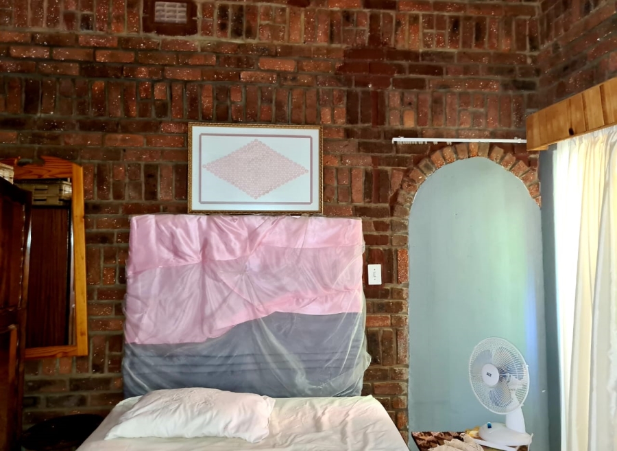  Bedroom Property for Sale in Wolmaransstad North West
